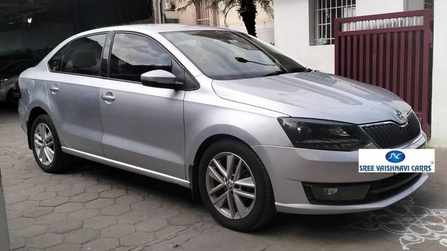 https://images10.gaadi.com/usedcar_image/4584464/original/processed_99cabc5e9c00f48e8b37a2c85dcdc94a.jpeg?imwidth=6400