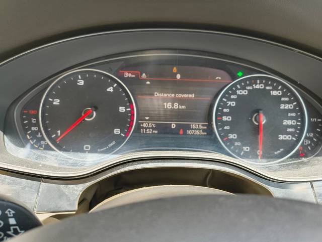 https://images10.gaadi.com/usedcar_image/4584477/original/787cd3754cce47e31648547cd796fde0.jpg?imwidth=6402