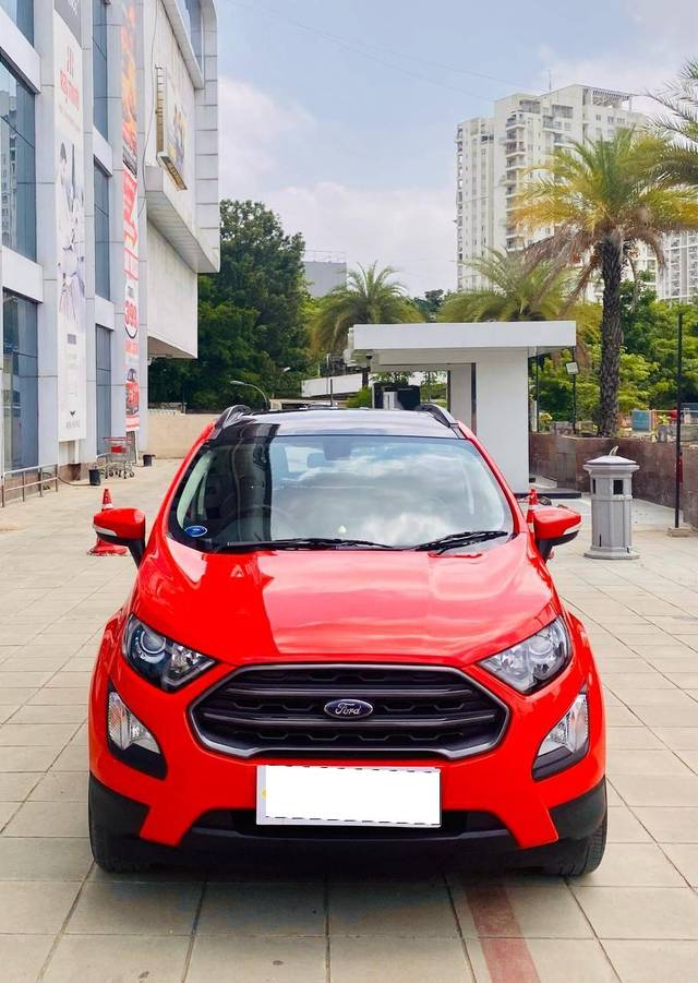https://images10.gaadi.com/usedcar_image/4584478/original/processed_5323869b70e543d9889526d88144aed6.jpg?imwidth=6400