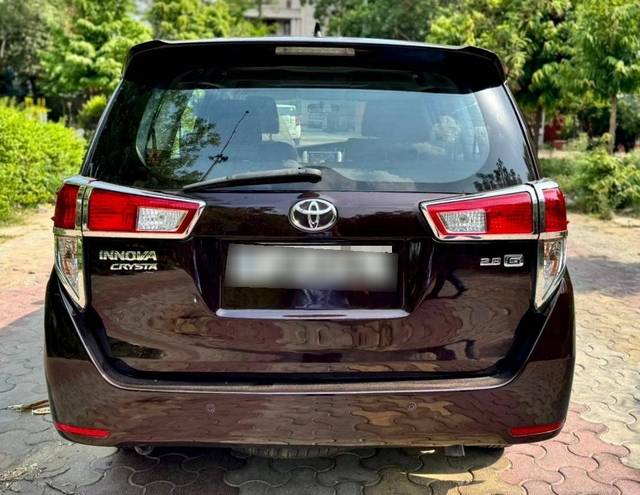 https://images10.gaadi.com/usedcar_image/4584501/original/processed_b161d7fa-0da2-4326-b331-35d6ced3d8f9.jpg?imwidth=6401