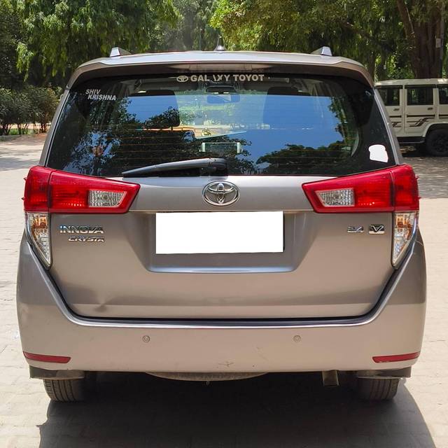 https://images10.gaadi.com/usedcar_image/4584508/original/processed_5f02970a05baef33ca90fee69468abee.jpg?imwidth=6401