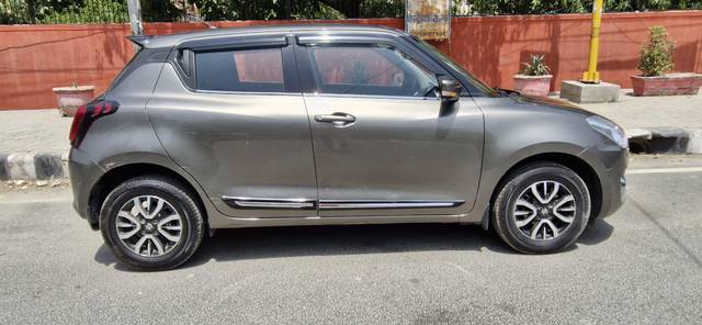 https://images10.gaadi.com/usedcar_image/4584537/original/processed_3afd135404098ea9fc533a7cb58f38b2.jpg?imwidth=6401