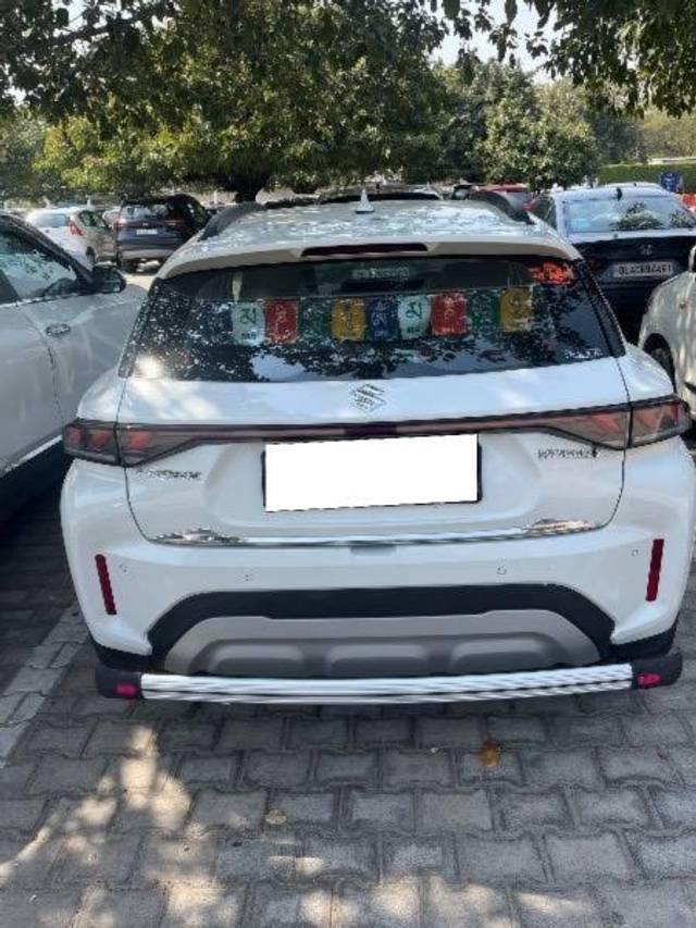 https://images10.gaadi.com/usedcar_image/4584538/original/processed_ba7d66a6-0781-420b-b971-d2713b9aa292.jpeg?imwidth=6401