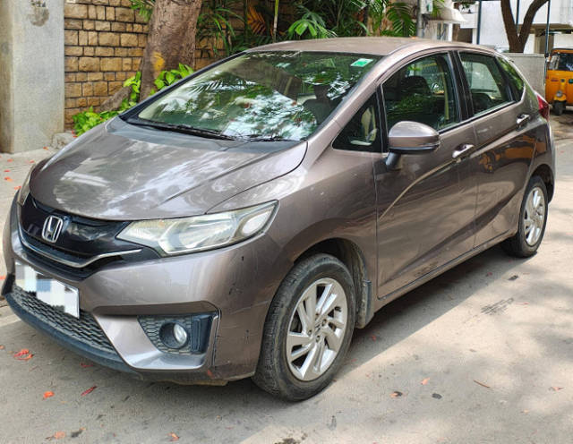 https://images10.gaadi.com/usedcar_image/4584542/original/017eeaf203a4f335efb1079757c6ac55.png?imwidth=6400