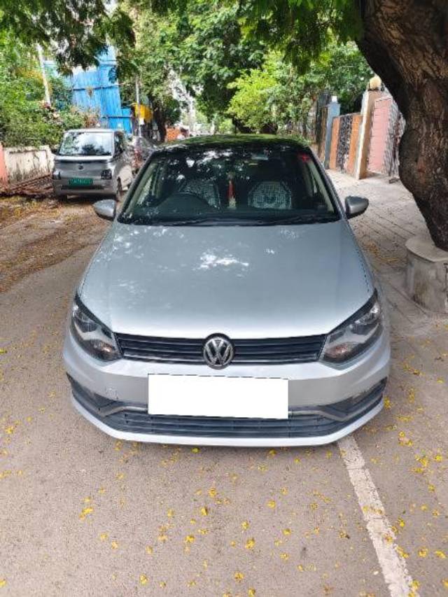 https://images10.gaadi.com/usedcar_image/4584595/original/processed_5f3ce771-706d-41ec-ada8-cd9f01568ec6.jpg?imwidth=6402