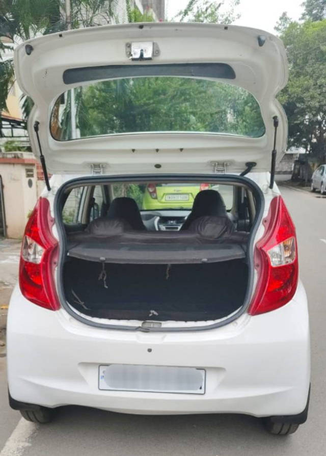 https://images10.gaadi.com/usedcar_image/4584596/original/c1bd26aeb267f93cea5bbcc25f88881d.png?imwidth=6402