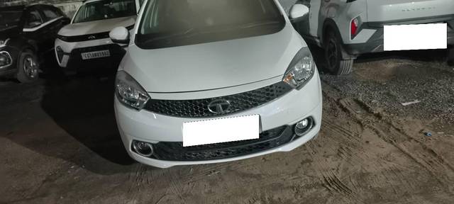 https://images10.gaadi.com/usedcar_image/4584603/original/processed_e5e28b1a-13fd-4918-b940-ffe52486dacf.jpg?imwidth=6400