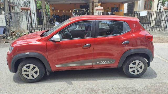 https://images10.gaadi.com/usedcar_image/4584604/original/processed_5b83b20ea32d3ae09b63140620d72b00.png?imwidth=6402