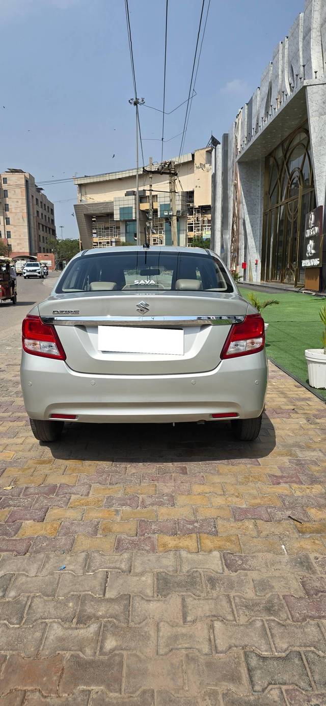 https://images10.gaadi.com/usedcar_image/4584605/original/processed_8f7456f5acf44e8d9a9bc00eb8957e2a.jpg?imwidth=6402