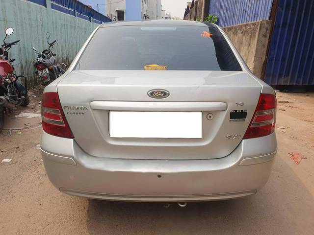 https://images10.gaadi.com/usedcar_image/4584628/original/processed_757599635e818a1b49006ffdc98f30ce.jpg?imwidth=6401