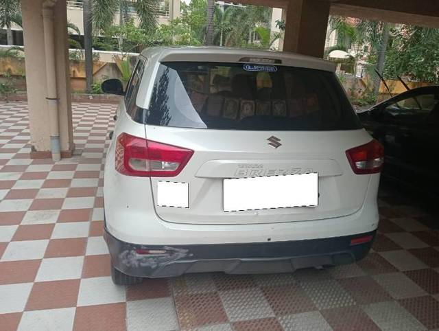 https://images10.gaadi.com/usedcar_image/4584631/original/processed_4a176541-7fc1-445e-9f7c-0bf5d597beb0.jpg?imwidth=6401