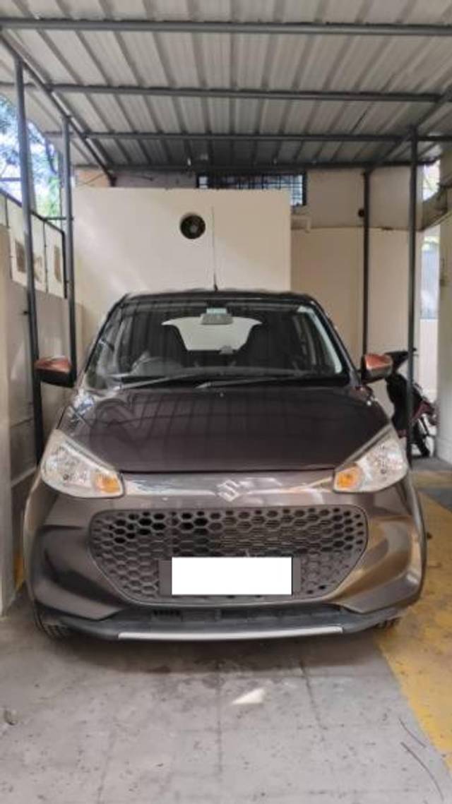 https://images10.gaadi.com/usedcar_image/4584646/original/processed_6ab22d17-bd58-4495-9808-a7b679219200.jpg?imwidth=6400