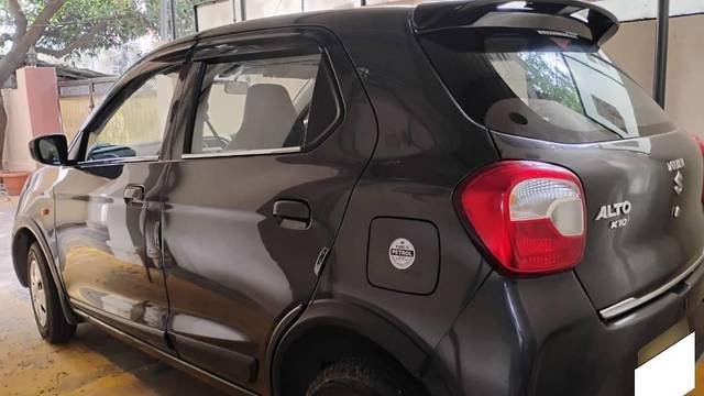 https://images10.gaadi.com/usedcar_image/4584646/original/processed_b8deb56e-c731-4be6-9524-1b2150f9799f.jpg?imwidth=6401