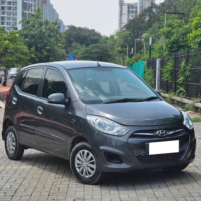 https://images10.gaadi.com/usedcar_image/4584655/original/processed_57c9704a41346f09bdd9669f8076bc6f.jpg?imwidth=6400