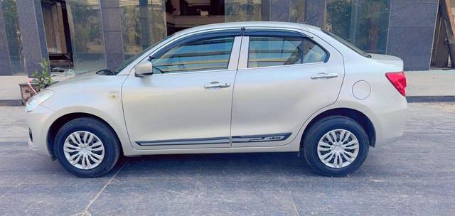 https://images10.gaadi.com/usedcar_image/4584663/original/processed_649522010ea11fc56637694e7a1ec99f.jpg?imwidth=6402