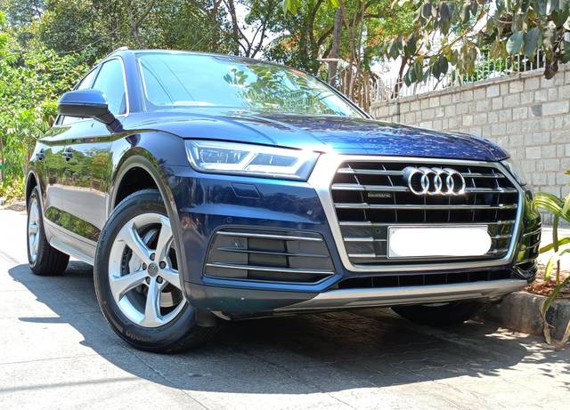 https://images10.gaadi.com/usedcar_image/4584669/original/processed_59b258f83e32a5996d2301e1097e3319.jpg?imwidth=6400