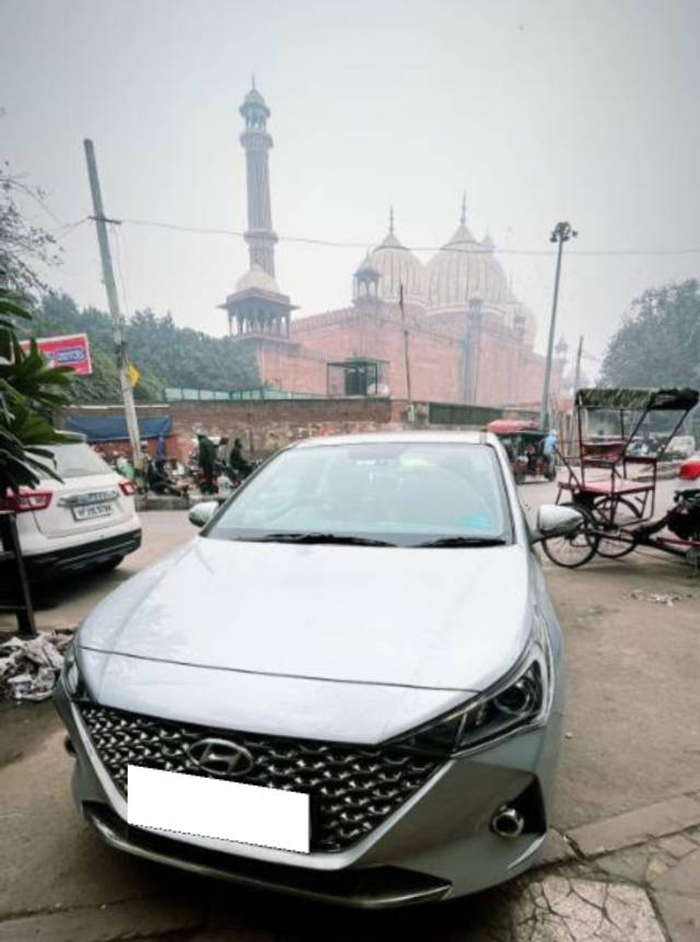 https://images10.gaadi.com/usedcar_image/4584670/original/processed_e26ac2cf-4f8c-4b49-afd3-6dd44dce7544.png?imwidth=6400
