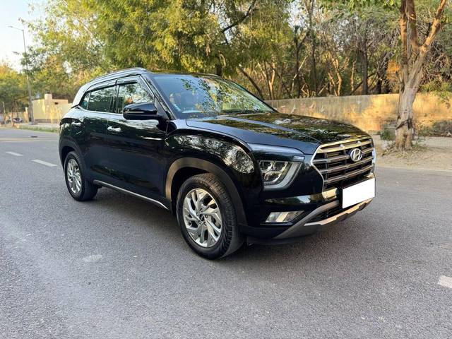 https://images10.gaadi.com/usedcar_image/4584694/original/processed_4d532aef14d5a6e16eca4121969256ef.jpg?imwidth=6400