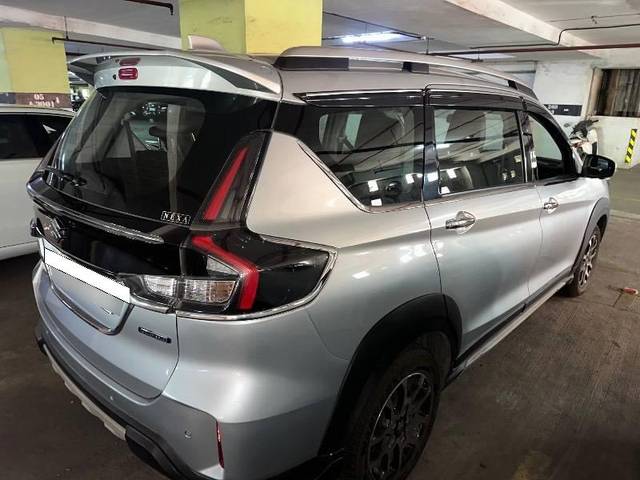 https://images10.gaadi.com/usedcar_image/4584729/original/processed_457fbf50-ebd3-4493-ab94-159acd96315f.jpeg?imwidth=6401