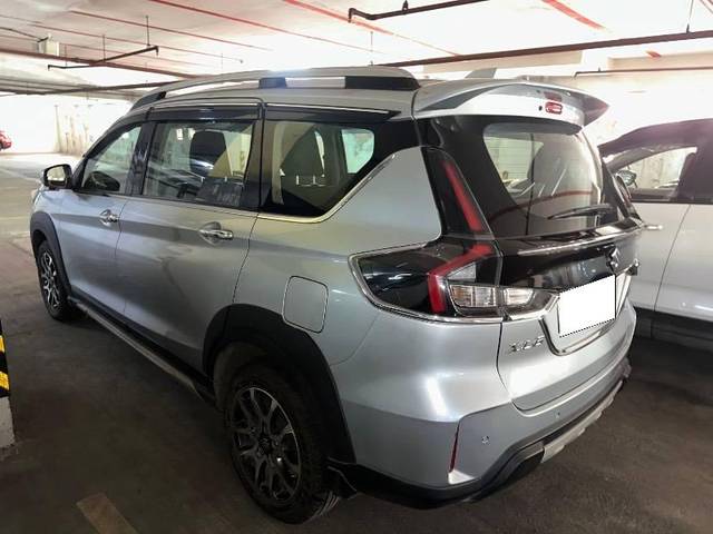https://images10.gaadi.com/usedcar_image/4584729/original/processed_798fd9ef-1eaa-4afd-9f98-a2aad9555a6e.jpeg?imwidth=6402