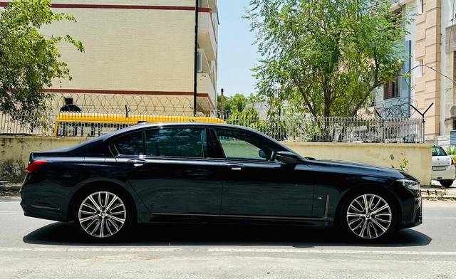 https://images10.gaadi.com/usedcar_image/4584749/original/604cfaeb3dd760c3cd7ac10577f05f30.jpg?imwidth=6401