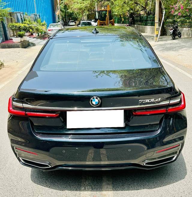 https://images10.gaadi.com/usedcar_image/4584754/original/processed_dc695ca8b6a4e8bacb4ea731cd4596a9.jpg?imwidth=6402