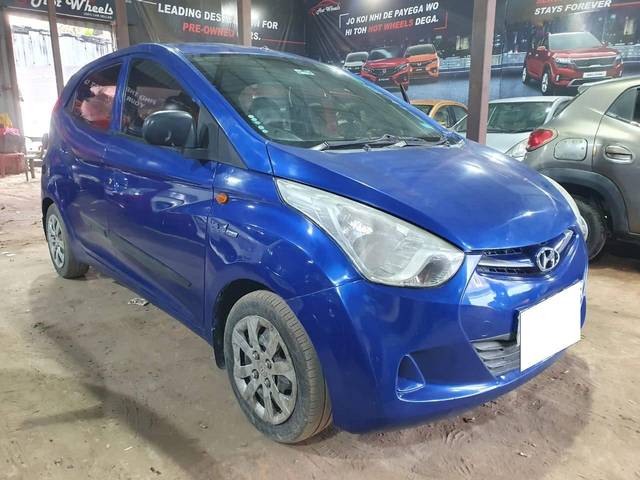 https://images10.gaadi.com/usedcar_image/4584756/original/processed_b54dce25161f98ec20a591b26b77580d.jpg?imwidth=6400