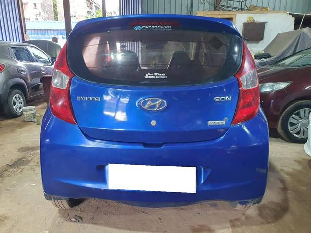 https://images10.gaadi.com/usedcar_image/4584756/original/processed_ca9cb905b4321f2fa2d9501d3fb125ac.jpg?imwidth=6401