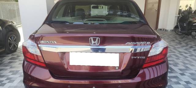 https://images10.gaadi.com/usedcar_image/4584804/original/processed_2f9313d5-34f6-4376-bdd8-aee07765b502.jpg?imwidth=6401