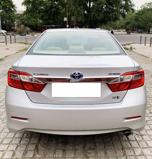 https://images10.gaadi.com/usedcar_image/4584836/original/processed_c1d810d7d51d3fac17a4dee603db0cd7.jpg?imwidth=6402