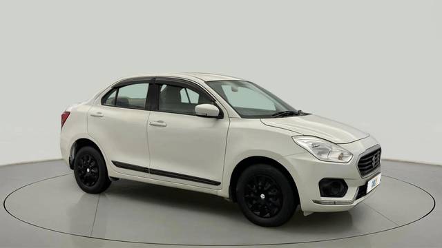 https://images10.gaadi.com/usedcar_image/4584895/original/124105b39e2bd9ec155c207f091e54b9.jpg?imwidth=6400