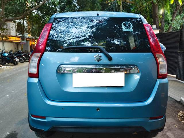 https://images10.gaadi.com/usedcar_image/4584930/original/processed_0a705b6face15f1e047bcd544fe891ff.jpg?imwidth=6402