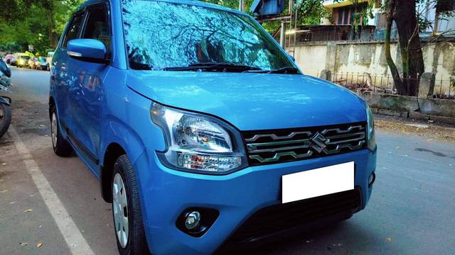 https://images10.gaadi.com/usedcar_image/4584930/original/processed_961d4896932ab35b94513492aa5387e4.jpg?imwidth=6400