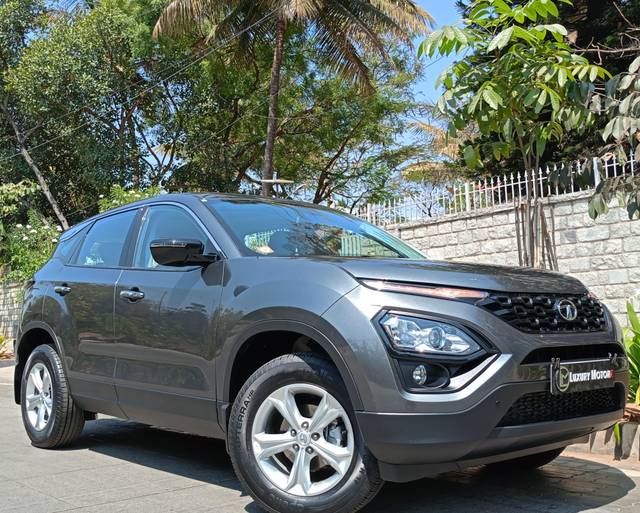 https://images10.gaadi.com/usedcar_image/4584934/original/processed_aaafcc6ad2712e16d2ca8233a8e8b771.jpg?imwidth=6400
