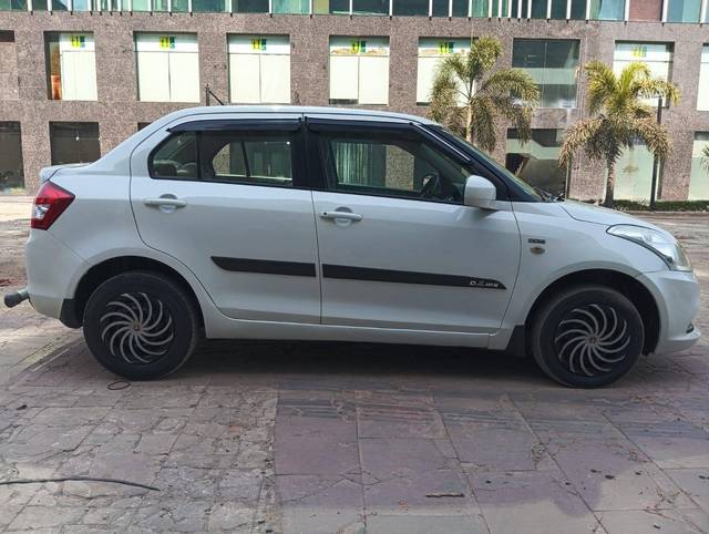 https://images10.gaadi.com/usedcar_image/4584937/original/processed_c1b275637b7303b3539ccae55d54d1b6.jpg?imwidth=6401