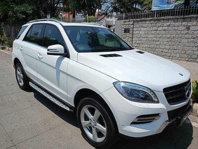 https://images10.gaadi.com/usedcar_image/4584947/original/processed_0562b48ce5f5ecff53f91037b15984d0.jpg?imwidth=6400