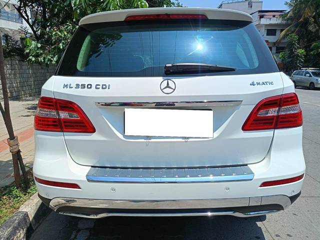 https://images10.gaadi.com/usedcar_image/4584947/original/processed_8849c11f824116417902d3fe5ecd599f.jpg?imwidth=6402