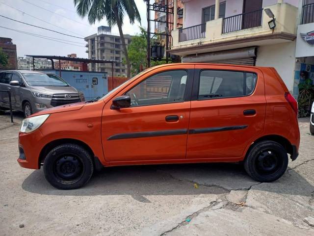 https://images10.gaadi.com/usedcar_image/4584963/original/processed_8996371b49c605cd6aa93faff1b7d586.jpeg?imwidth=6402