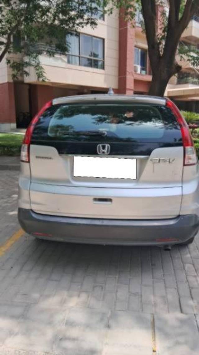 https://images10.gaadi.com/usedcar_image/4584986/original/processed_240b300e-8d45-4f73-90b9-c20809bda186.jpeg?imwidth=6400
