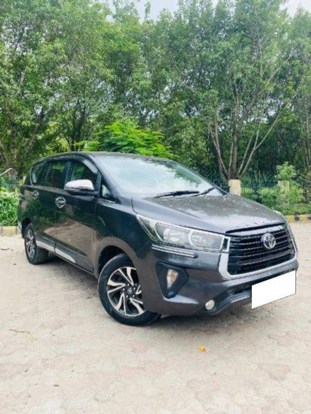 https://images10.gaadi.com/usedcar_image/4585035/original/processed_b7eea1c9-bbd4-4321-bf42-48619dcb14fb.jpg?imwidth=6400