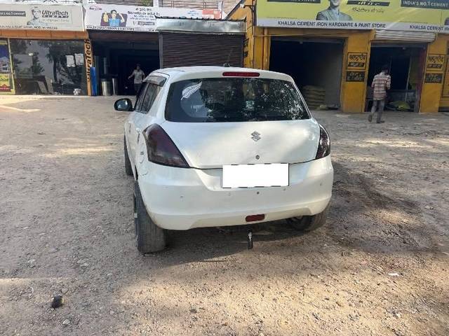 https://images10.gaadi.com/usedcar_image/4585037/original/processed_f3b44710-aa72-4fb4-85e6-f796abe91b57.jpg?imwidth=6401