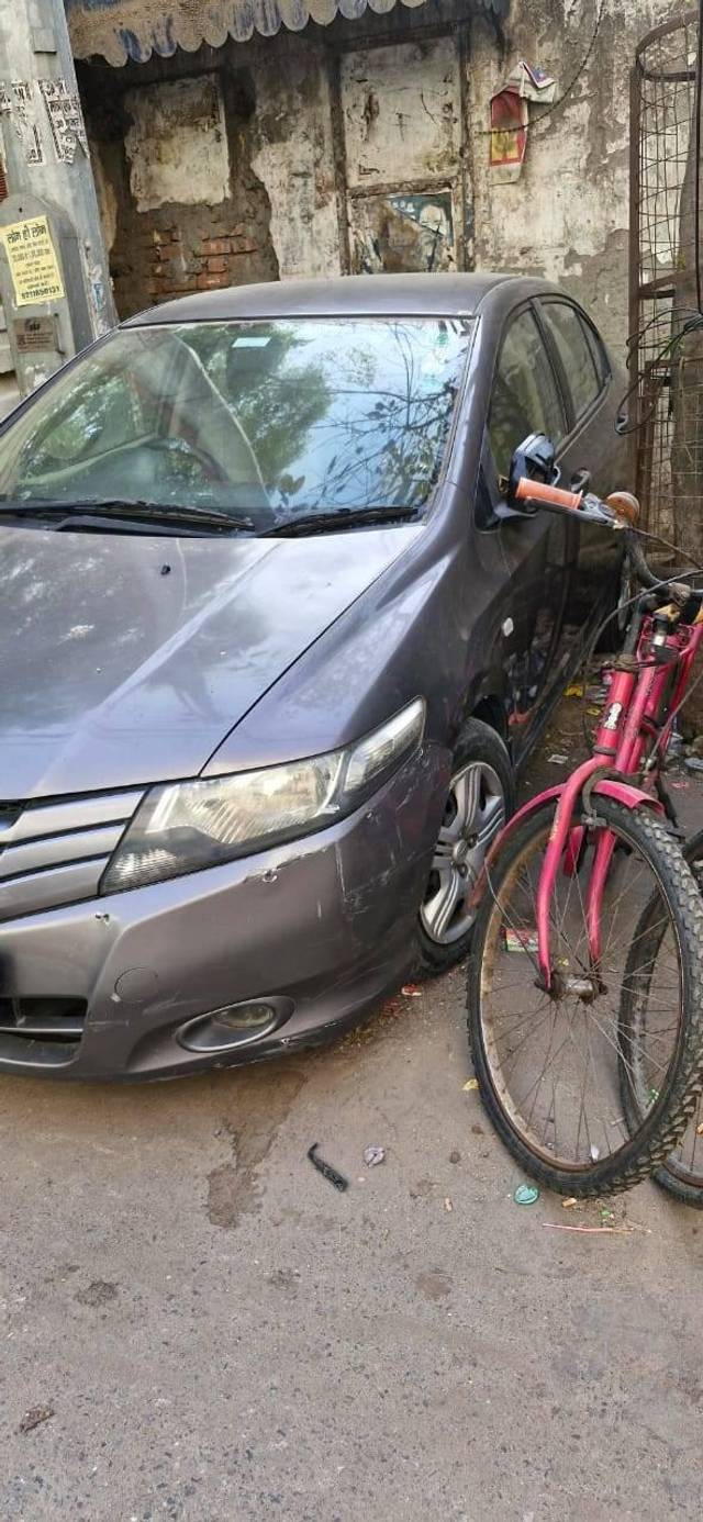 https://images10.gaadi.com/usedcar_image/4585077/original/processed_53dffa44d688c7c0548c4e58f05d5713.jpg?imwidth=6401