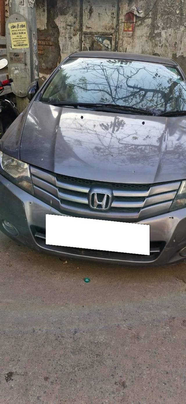 https://images10.gaadi.com/usedcar_image/4585077/original/processed_b19f76d8b3670ae2fbb16414d5b70e58.jpg?imwidth=6400