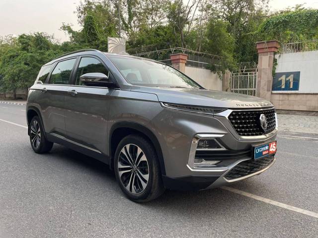 https://images10.gaadi.com/usedcar_image/4585162/original/processed_e9319df31a5359b901a2f818a40ebcbb.jpg?imwidth=6400