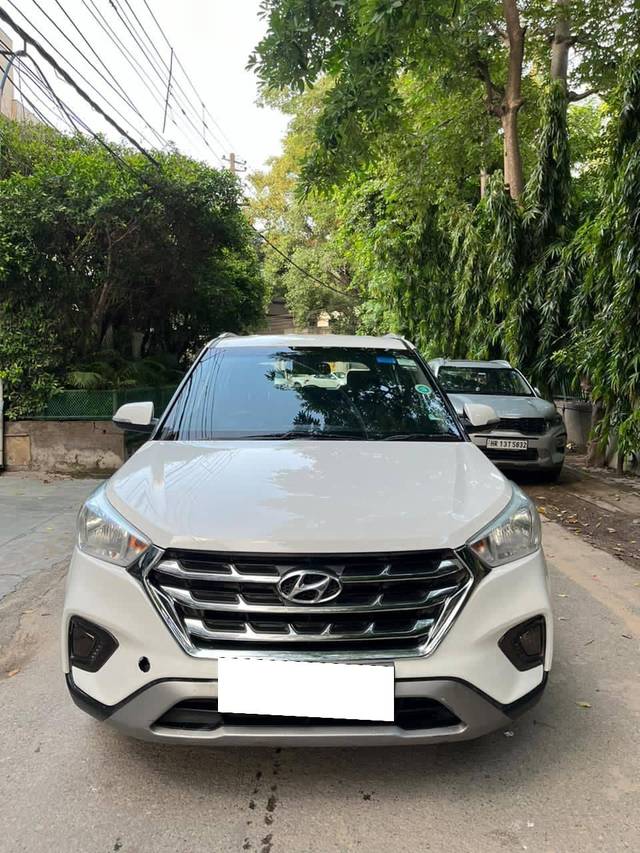 https://images10.gaadi.com/usedcar_image/4585170/original/processed_e79800ce2a543c761930b33d336595b3.jpg?imwidth=6400