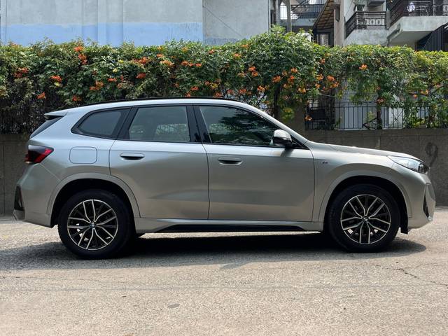 https://images10.gaadi.com/usedcar_image/4585184/original/056a8fc073824472e5a0f0b8e5fc6dc2.jpg?imwidth=6401