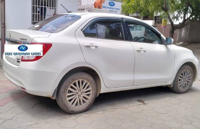 https://images10.gaadi.com/usedcar_image/4585189/original/processed_537d88a1cb28ef0ba17f163ce9786aca.jpg?imwidth=6402
