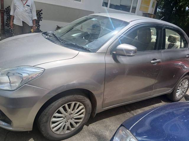 https://images10.gaadi.com/usedcar_image/4585198/original/processed_81e5158e23433131283ba34da3c6d3e7.jpg?imwidth=6400