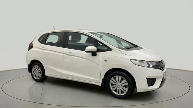 https://images10.gaadi.com/usedcar_image/4585208/original/d129bd97971688cd9f7e710513c149de.jpg?imwidth=6400