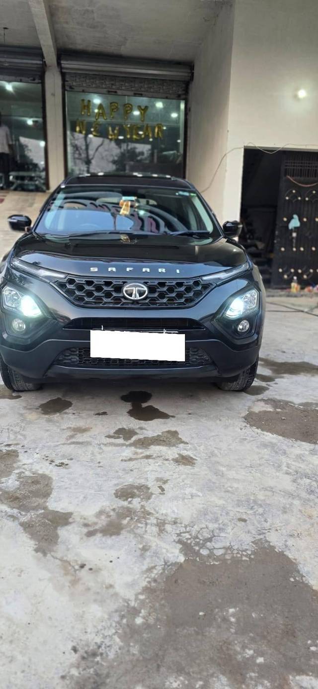 https://images10.gaadi.com/usedcar_image/4585220/original/processed_5a71532e8116ee1e97f4049a3106a679.jpg?imwidth=6402